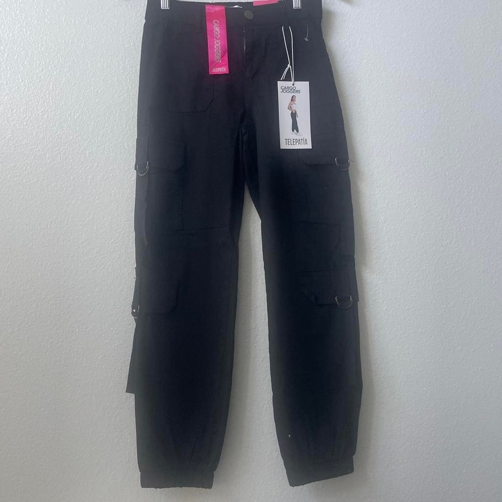 Telepatia Woman's black cargo pants
